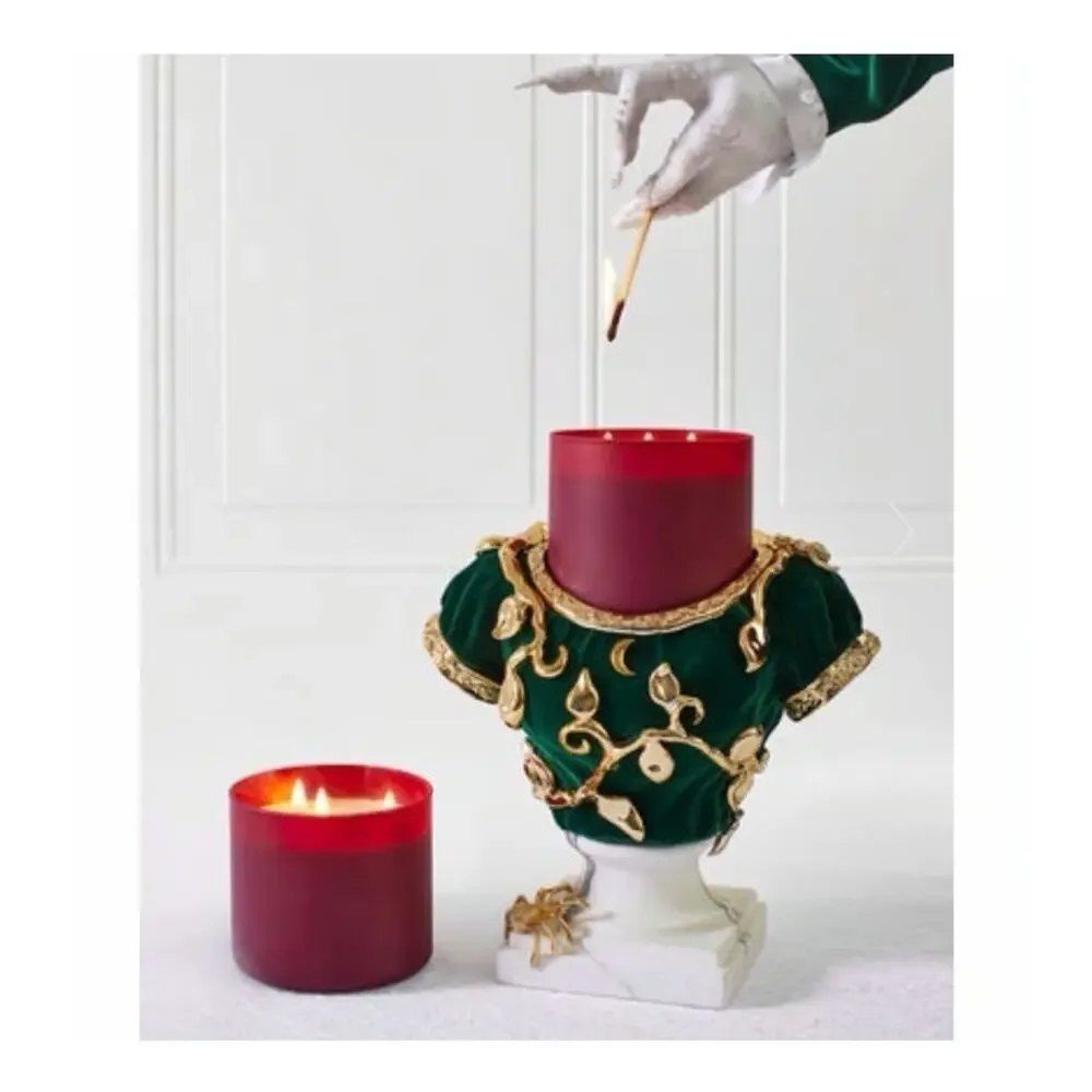 B&BW Spooky Halloween Bust Candle Holder